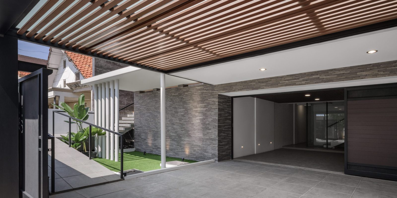 [AIGI.I] Portfolio 17.03 Elevated Balcony House (3)b